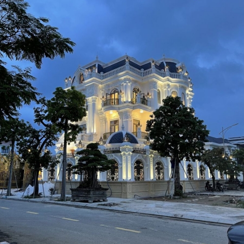 BIỆT THỰ CHỊ HƯƠNG - QUẢNG NGÃI